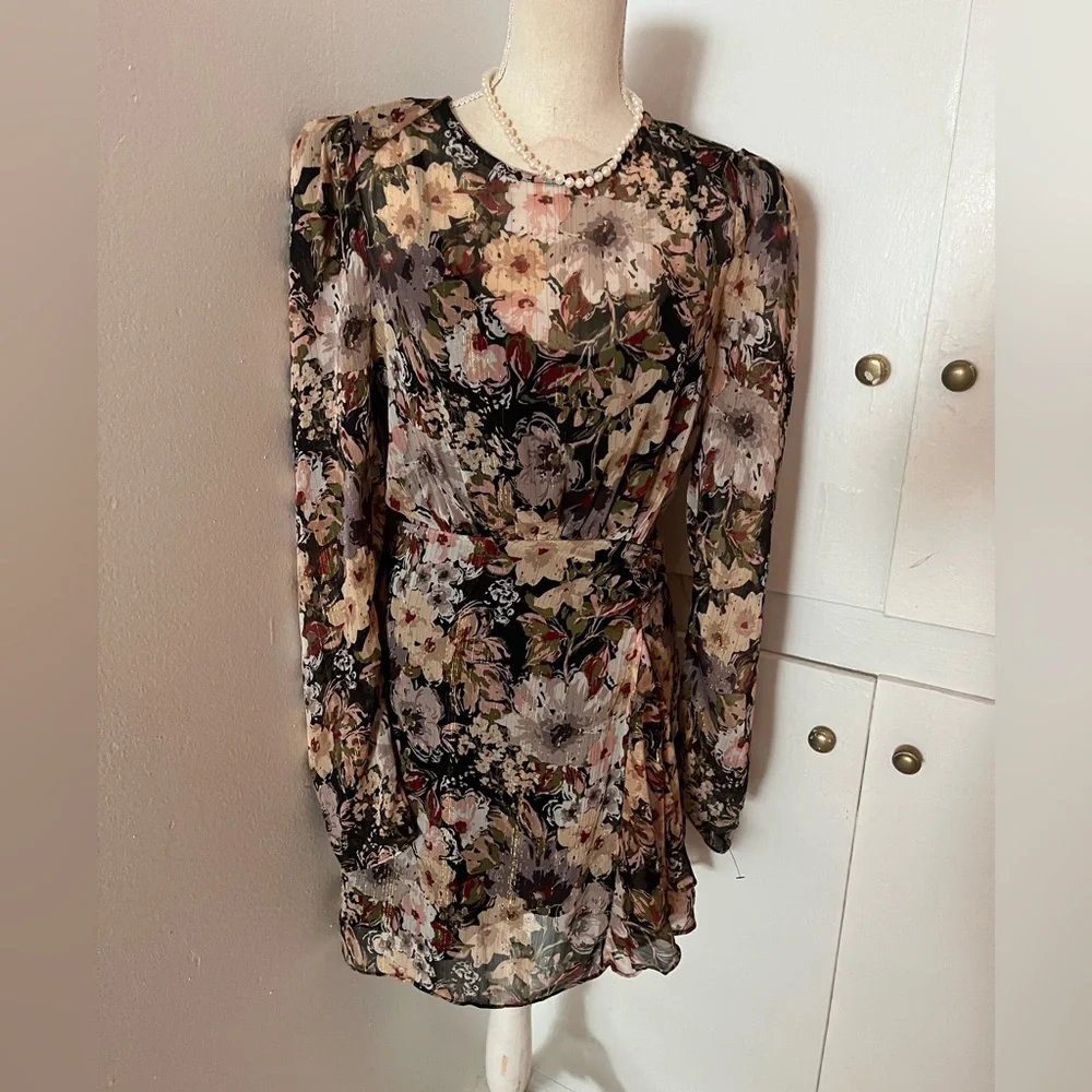 ASTR The Label, Floral Long Sleeve Dress - Picture 10 of 17
